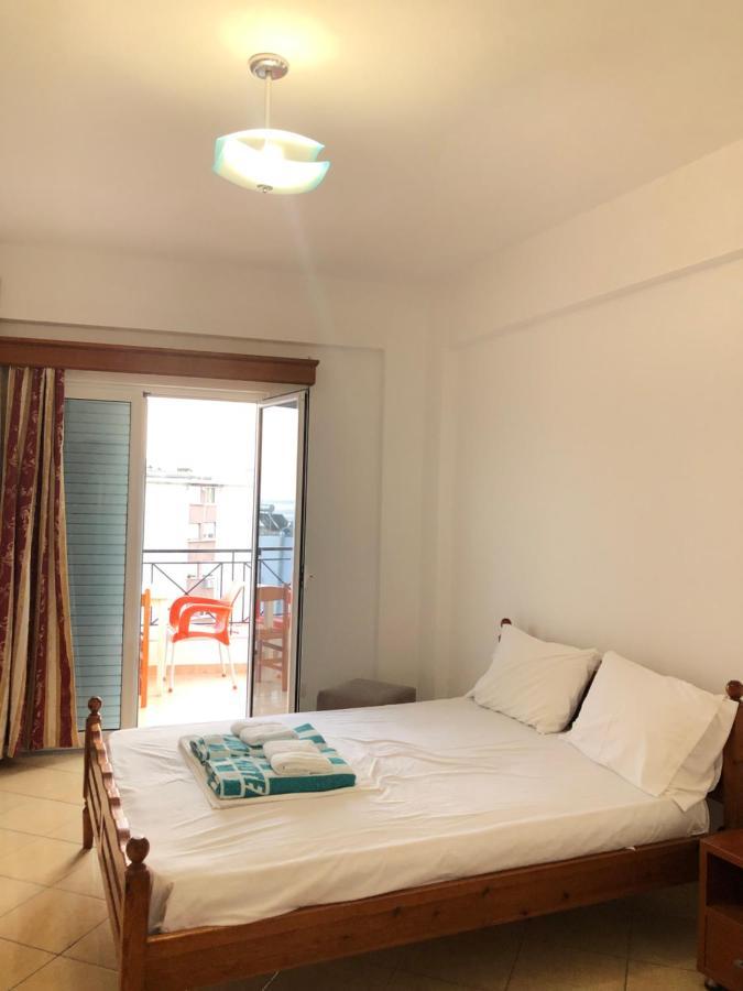 Center Hotel Pirro Himara Kültér fotó